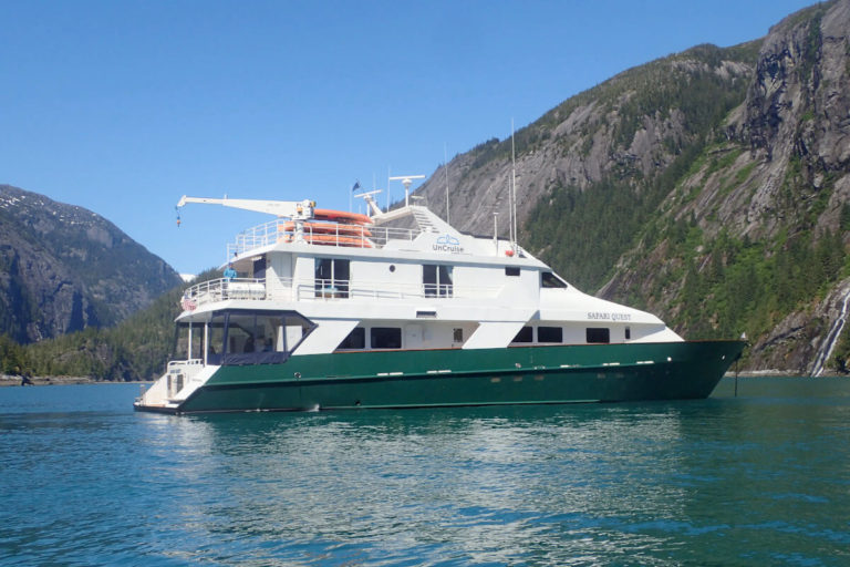 Safari Quest - Alaska Luxury Yacht - Un-Cruise Adventures Alaska